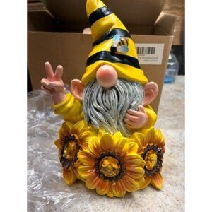 Garden Gnome Sculptures & Statues Resin Summer Bee Gnome with Sunflower, Outdoor